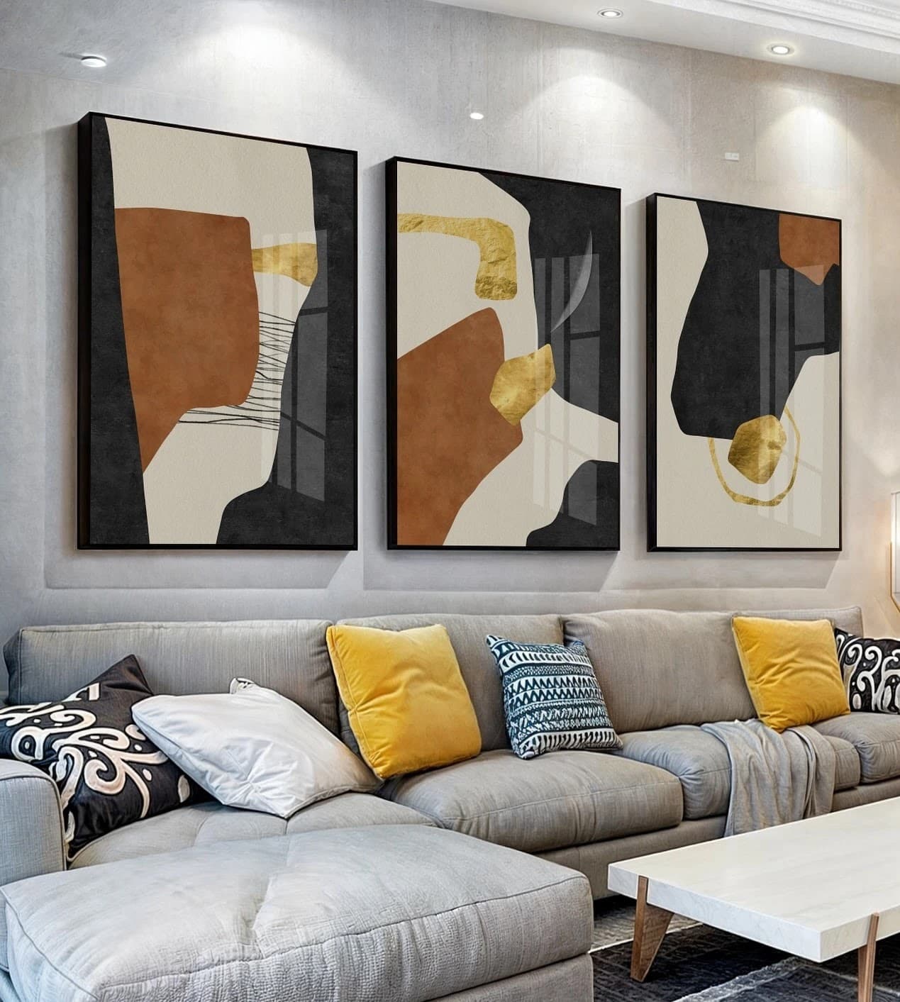 Trio de Quadros Formas Orgânicas Terracota e Ouro