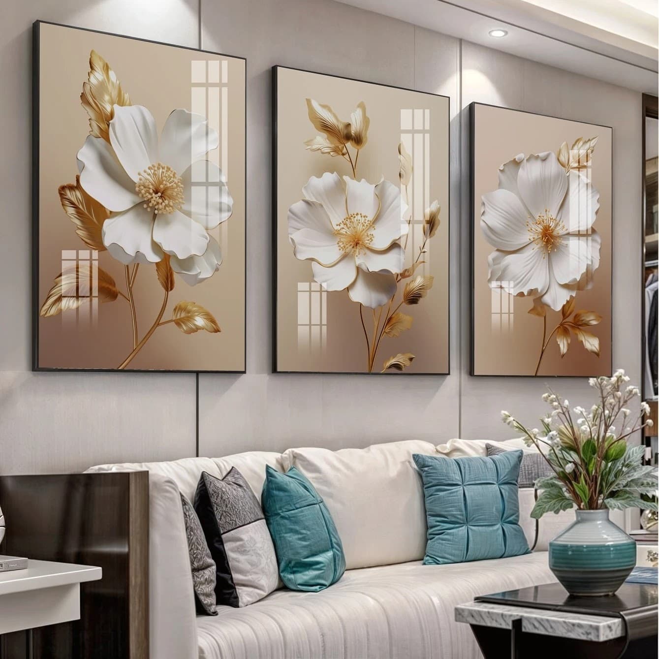 Trio de Quadros Flores Brancas Elegância Dourada