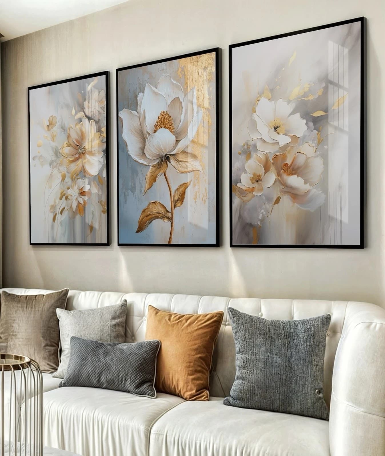 Trio de Quadros Flores Minimalistas Brancas e Ouro