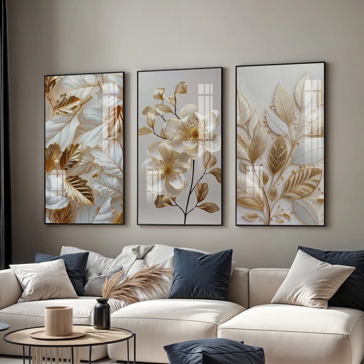 Trio de Quadros Folhagem Delicada e Ouro