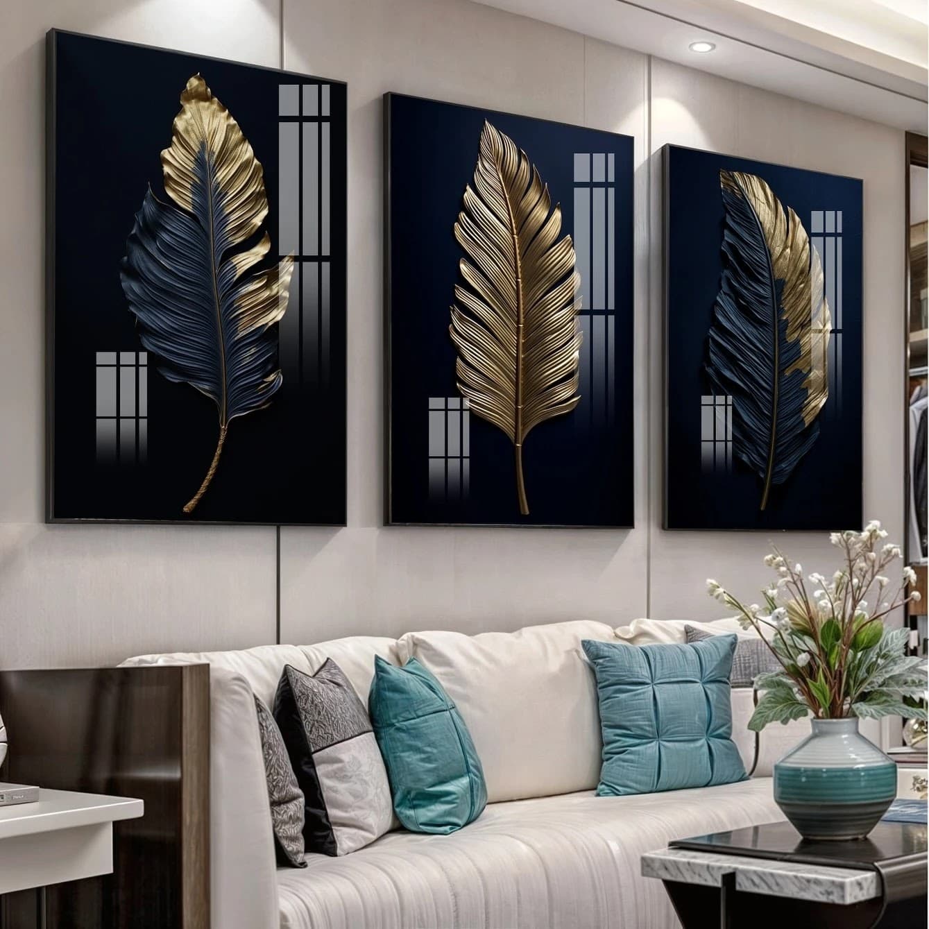 Trio de Quadros Penas Douradas Elegância Noturna